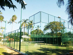 Cancha-de-Padel-Tenis